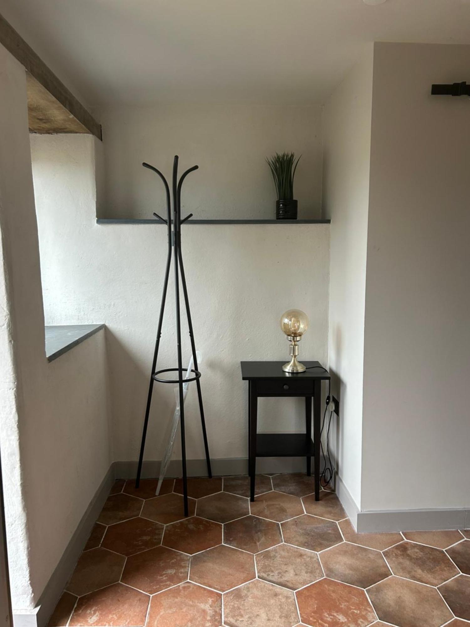 Апартаменты 2 Cruck Cottage, *